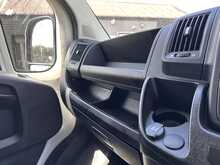 Peugeot Boxer BlueHDi 335 Professional Premium + L3H2 Euro 6 140ps 2023 