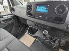 Mercedes-Benz Sprinter 315 CDI Progressive L2H2 RWD Euro 6 150ps 2023 