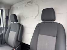 Ford Transit 350 EcoBlue Leader L3H3 RWD Euro 6 AC 130ps 2023 