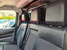 Vauxhall Vivaro Turbo D 2900 Dynamic L2H1 Euro 6 2022 