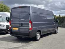 Peugeot Boxer BlueHDi 335 Professional L3H2 Euro 6 140ps 2022 
