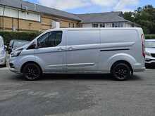 Ford Transit Custom 300 EcoBlue Limited L2H1 Euro 6 130ps 2023 