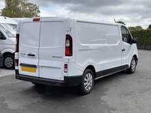 Renault Trafic dCi Blue LL30 Advance L2H1 Euro 6 130ps AC 2023 