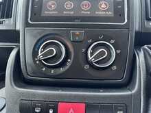 Peugeot Boxer BlueHDi 335 Professional Premium + L3H2 Euro 6 140ps 2024 