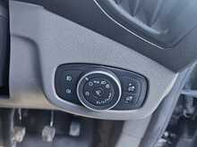Ford Transit Connect 240 EcoBlue Limited L2 H1 Euro 6 120ps 2021 