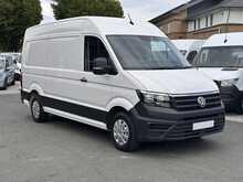 Volkswagen Crafter TDI CR35 Trendline L2H2 Euro 6 140ps AC 2021 