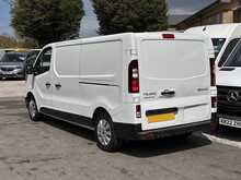 Renault Trafic dCi Blue LL30 Advance L2H1 Euro 6 130ps AC 2023 
