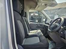 Volkswagen Crafter TDI CR30 Startline L2H2 Euro 6 AC 2022 