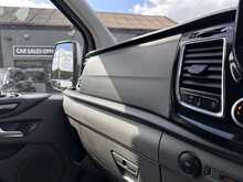 Ford Transit Custom 300 EcoBlue Limited L2H1 Euro 6 130ps 2023 