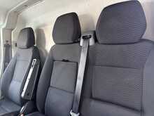 Peugeot Boxer BlueHDi 335 Professional Premium + L2H2 Euro 6 140ps 2023 