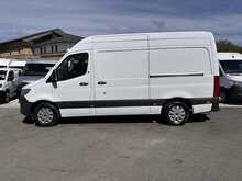 Mercedes-Benz Sprinter 315 CDI Premium L2H2 RWD Euro 6 150ps AC 2021 