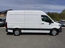 Mercedes-Benz Sprinter 315 CDI Premium L2H2 RWD Euro 6 150ps AC 2021 