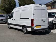 Mercedes-Benz Sprinter 315 CDI Premium L2H2 RWD Euro 6 150ps AC 2021 