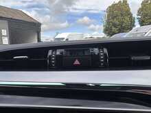 Toyota Hilux D-4D Icon Pickup Double Cab Auto 4WD Euro 6 150ps 2023 