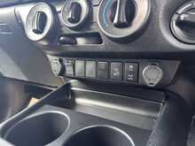 Toyota Hilux D-4D Icon Pickup Double Cab Auto 4WD Euro 6 150ps 2023 