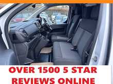 Peugeot Expert BlueHDi 1000 Professional Premium + MWB Euro 6 2023 