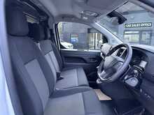 Peugeot Expert BlueHDi 1000 Professional Premium + MWB Euro 6 2023 
