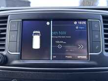Peugeot Expert BlueHDi 1000 Professional Premium + MWB Euro 6 2023 