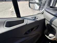 Ford Transit 330 EcoBlue Leader L2H2 Euro 6 AC 2020 