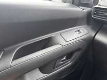 Peugeot Partner BlueHDi 950 Professional Premium L2 Euro 6 2022 