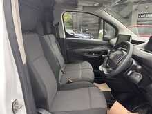 Peugeot Partner BlueHDi 950 Professional Premium L2 Euro 6 2022 