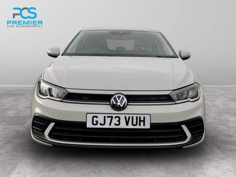 Volkswagen Polo TSI Life - U4856