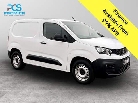 Peugeot Partner 800 50kWh Professional Premium Standard Panel Van 6dr Electric Auto SWB (136 ps)