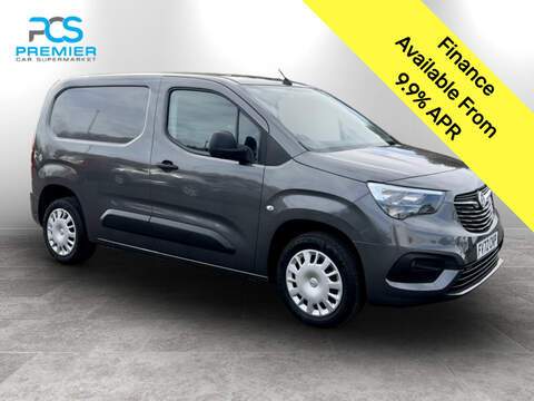 Vauxhall Combo 1.2 Design Hatchback 5dr Petrol Manual Euro 6 (75 ps)