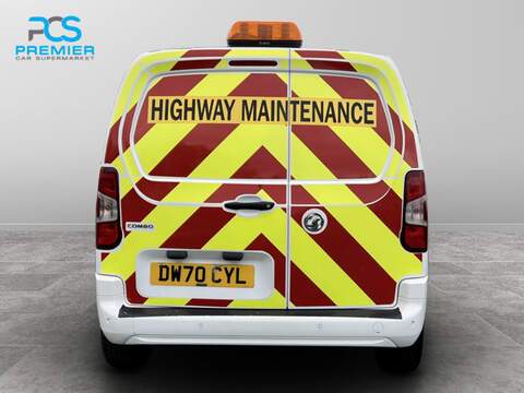 Vauxhall Combo Turbo D 2300 Sportive - U5231