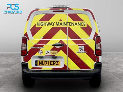 Peugeot Partner BlueHDi 1000 Grip Premium - U5241