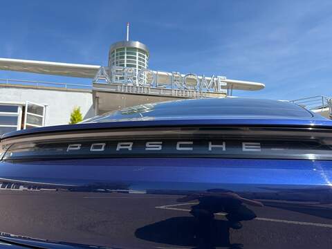 Porsche Taycan Performance Plus 4S - U5290