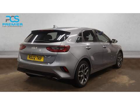 Kia Ceed T-GDi 3 - U5317