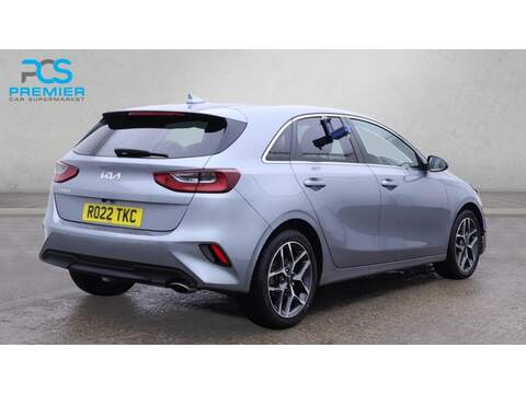 Kia Ceed T-GDi 3 - U5320