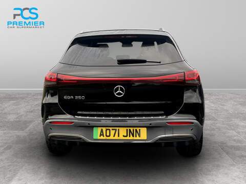 Mercedes-Benz EQA EQA 250 AMG Line - U5415