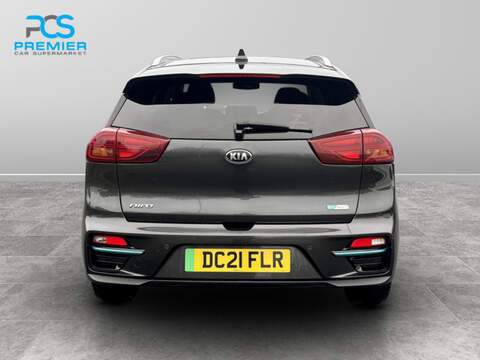 Kia Niro 4+ - U5583