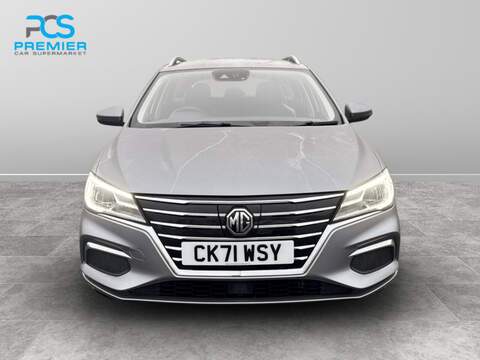 MG MG5 Exclusive Long Range - U5593