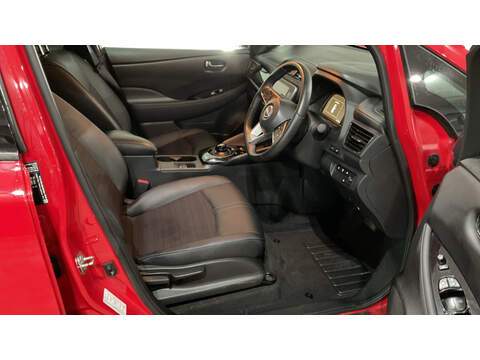 Nissan Leaf N-Connecta - U5625