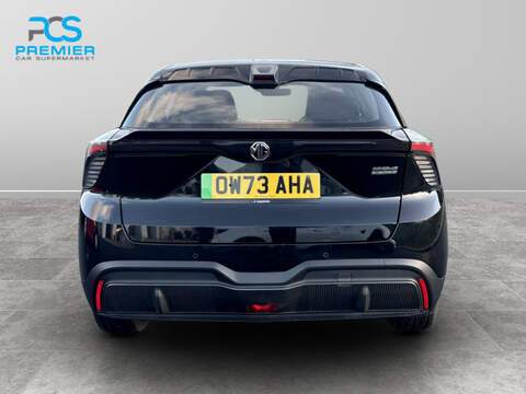 MG MG4 SE Long Range - U5683