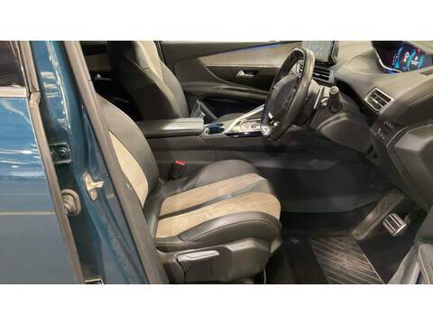 Peugeot 3008 GT - U5734