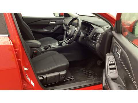 Nissan Qashqai DIG-T MHEV Acenta Premium - U5755