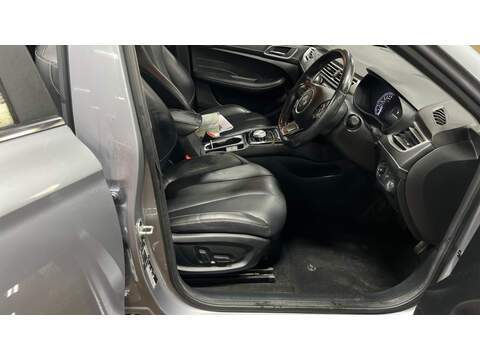 MG MG5 Exclusive Long Range - U5774