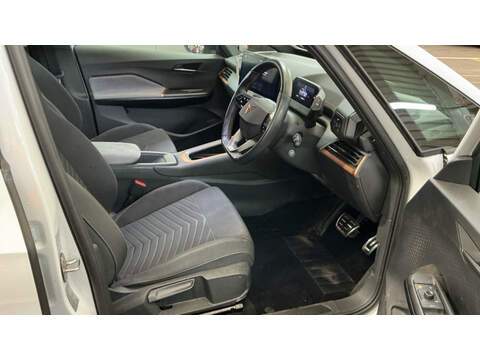 CUPRA Born V2 - U5812