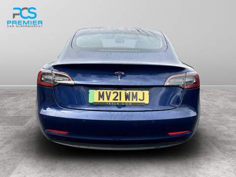 Tesla Model 3 Standard Range Plus - U5866