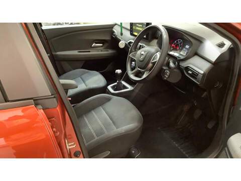 Dacia Jogger TCe Comfort - U5867