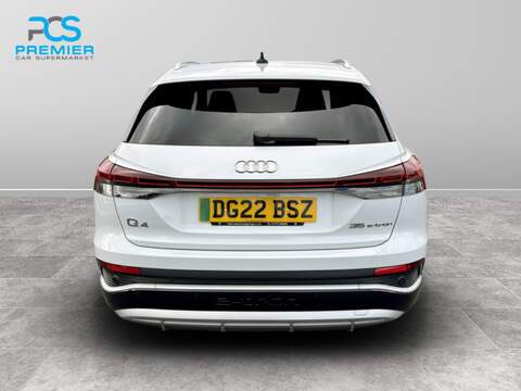 Audi Q4 e-tron S line - U6053