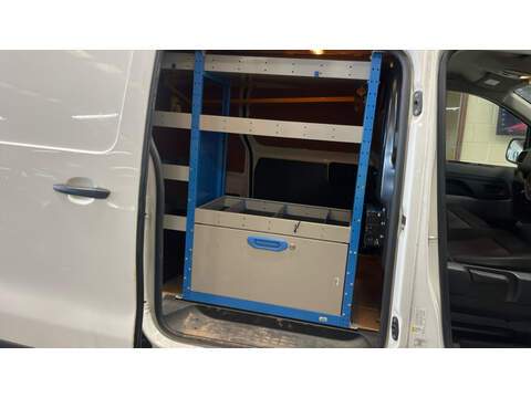 Vauxhall Vivaro Turbo D 3100 Dynamic - U6161