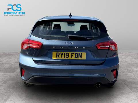 Ford Focus T EcoBoost Zetec - U6279