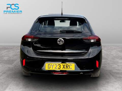 Vauxhall Corsa Design - U6322