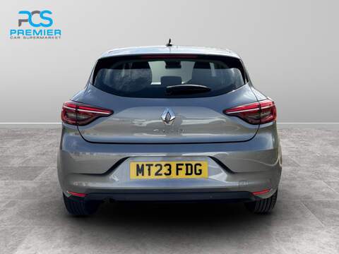 Renault Clio TCe Evolution - U6329
