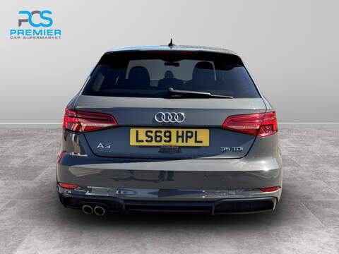 Audi A3 TDI Black Edition - U6334